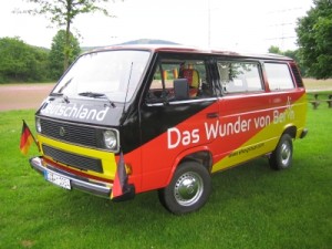 Der Weltmeisterbus aus Siegen bereiste in 2006 ganz Deutschland